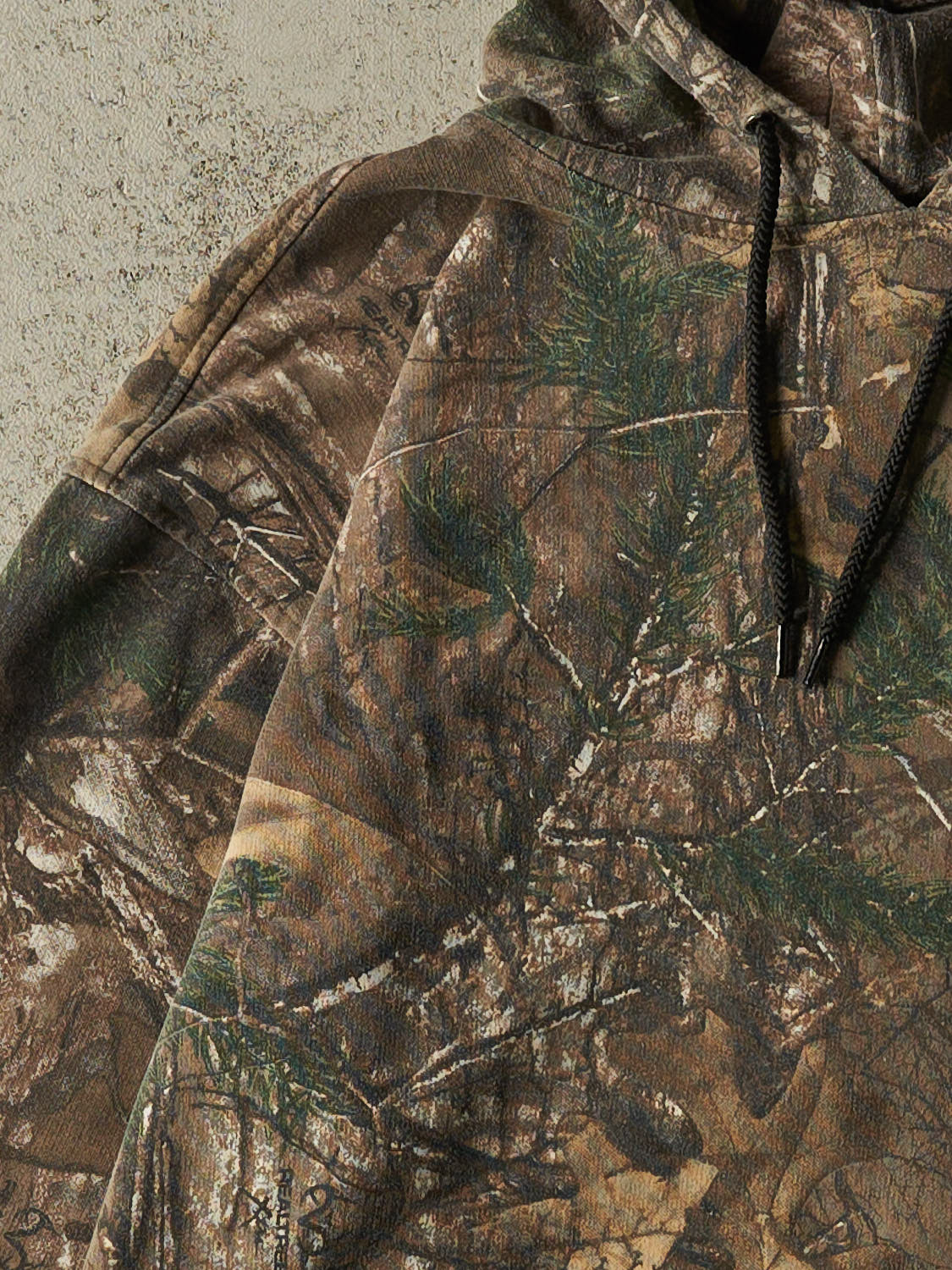 Vintage Y2K Camo Realtree Logo Hoodie (L/XL)