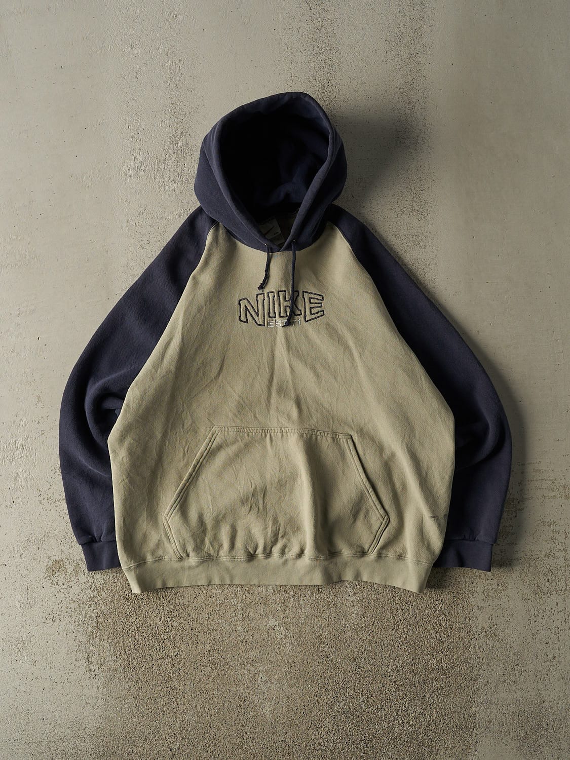 Vintage 90s Beige & Navy Nike Hoodie (XL/XXL)