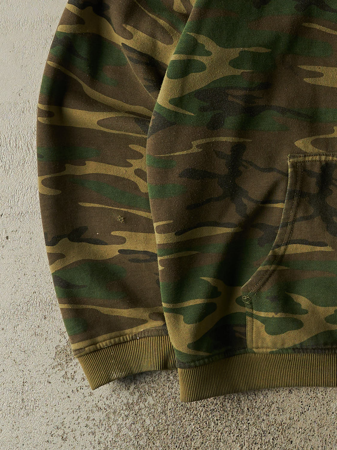 Vintage 90s Camo Zip Up Hoodie (XL/XXL)