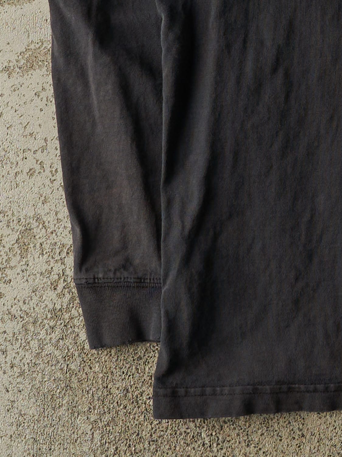 Vintage Y2K Faded Black Carhartt Long Sleeve (L/XL)