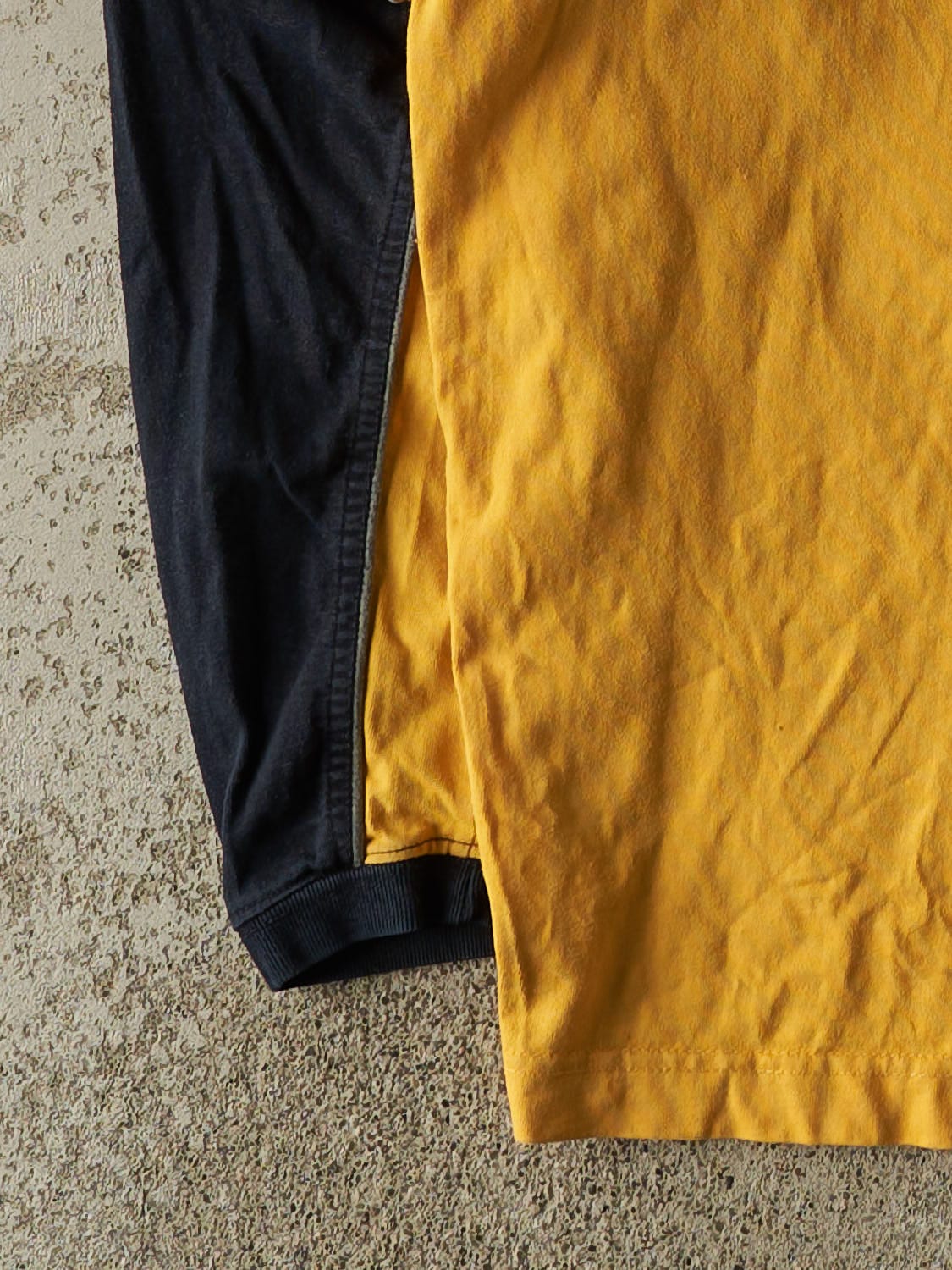Vintage Y2K Yellow & Navy Point Zero Striped Long Sleeve (L/XL)