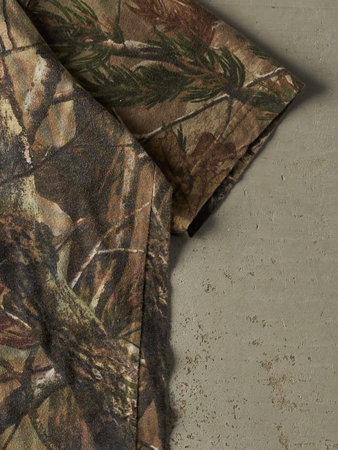 Vintage Y2K Camo Realtree x BHC Tee (XL)