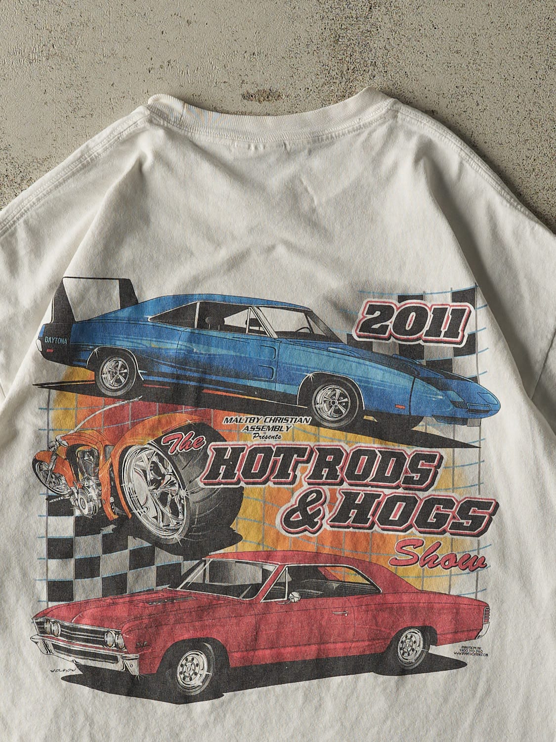 Vintage 11' White Hot Rods & Hogs Car Tee (L)