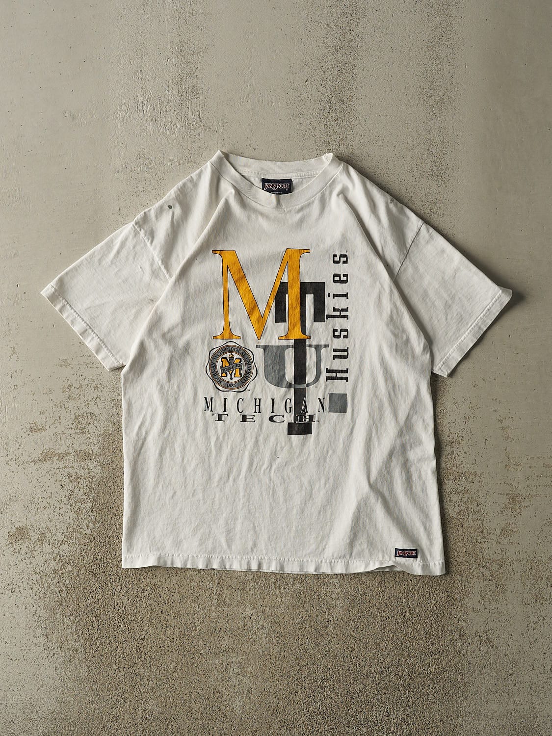Vintage 90s White Michigan Tech Huskies Tee (L)