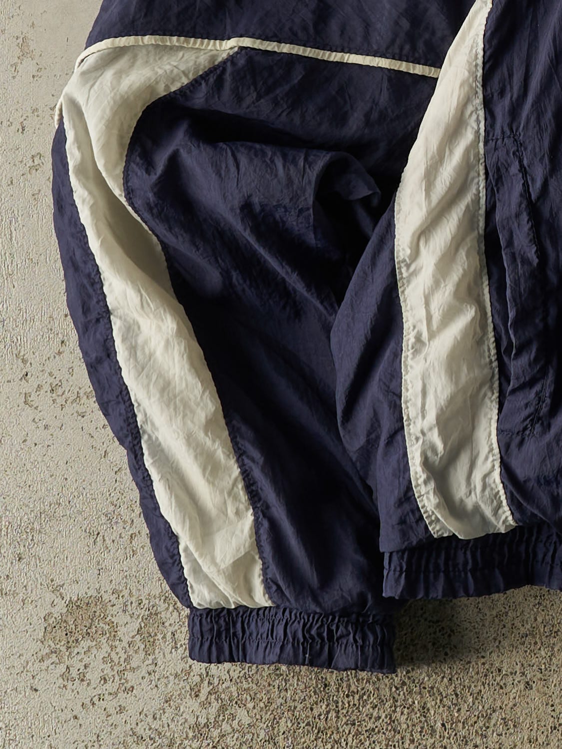 Vintage 90s Navy Blue & White Puma Zip Up Windbreaker Jacket (M/L)