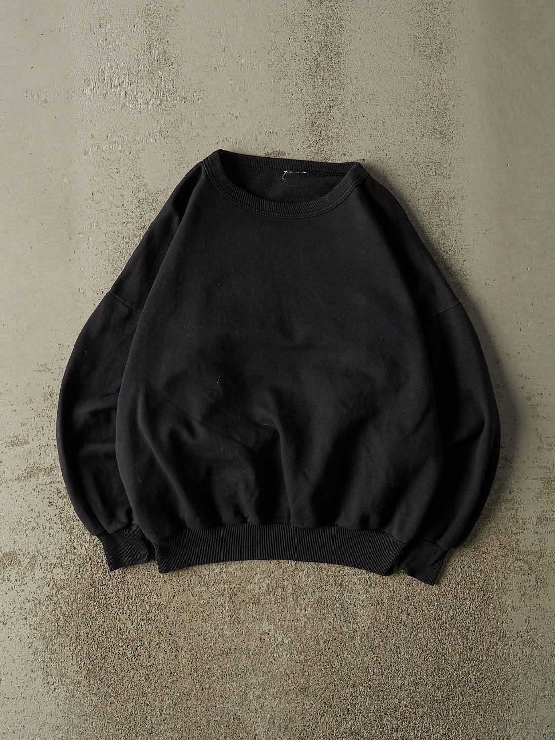 Vintage 90s Black Blank Crewneck (S/M)