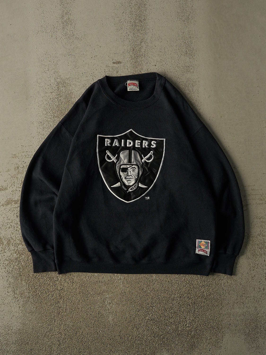 Vintage 90s Black Oakland Raiders Embroidered Crewneck (L/XL)