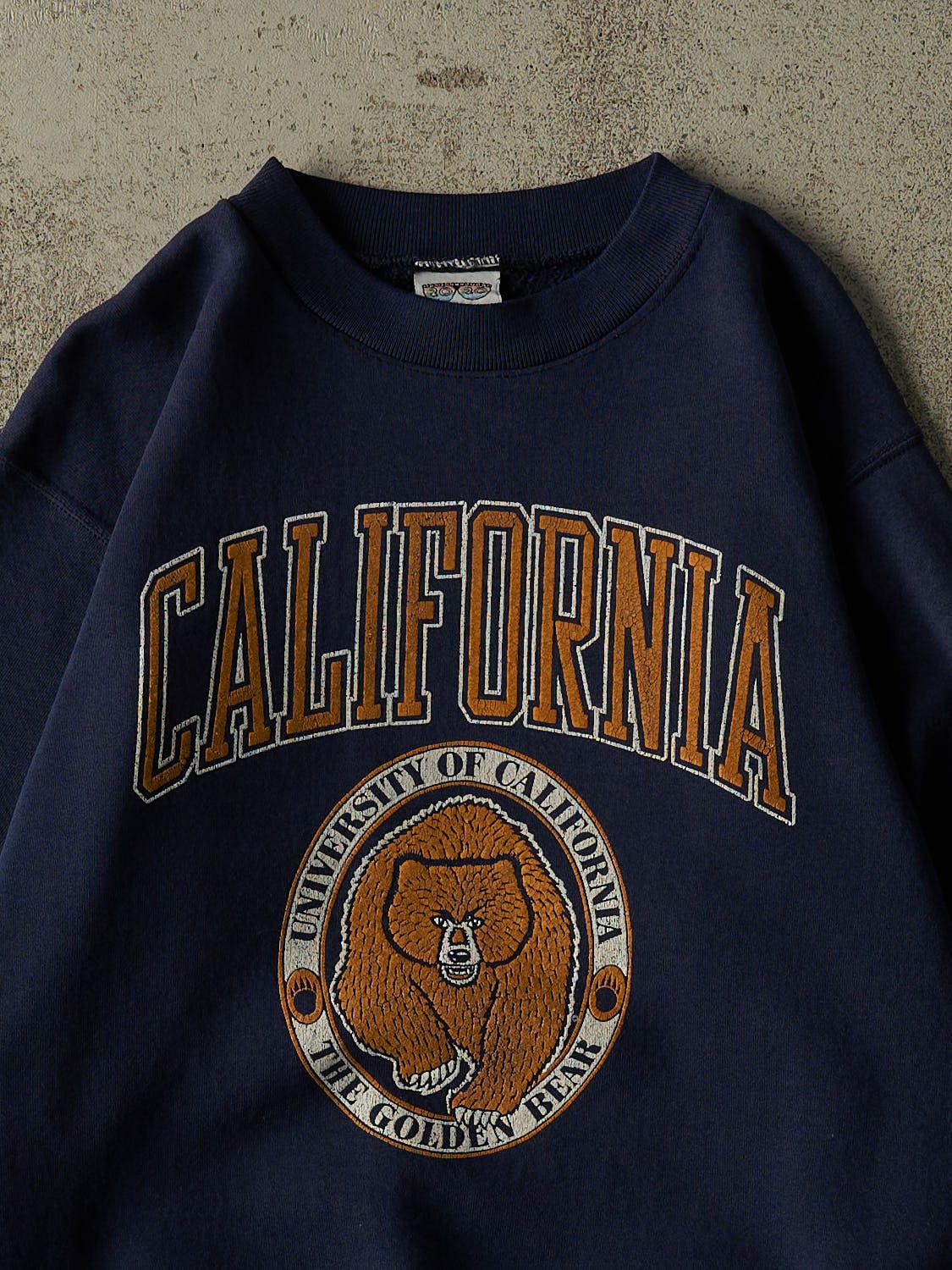 Vintage 80s RARE Navy Blue University of California Crewneck (M)
