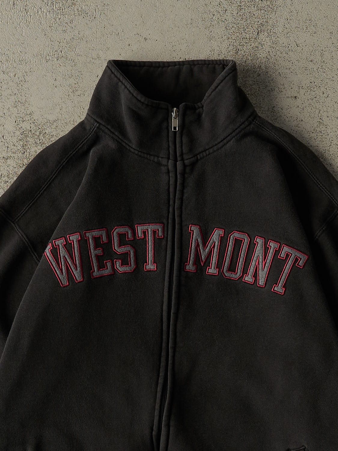Vintage Y2K Faded Black Westmont Zip Up Sweater (M/L)