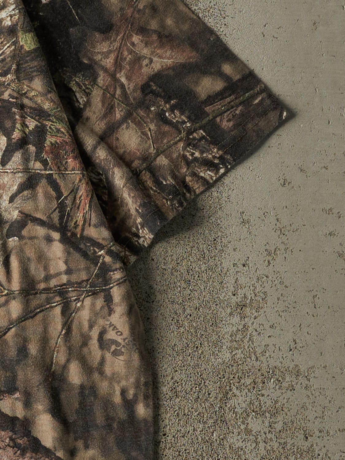 Vintage Y2K Camo Mossy Oak Tee (L/XL)