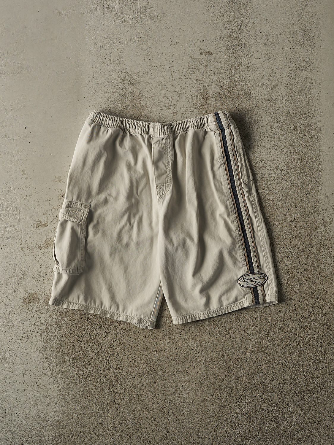 Vintage 90s Beige Ocean Pacific Cargo Shorts (30x10)
