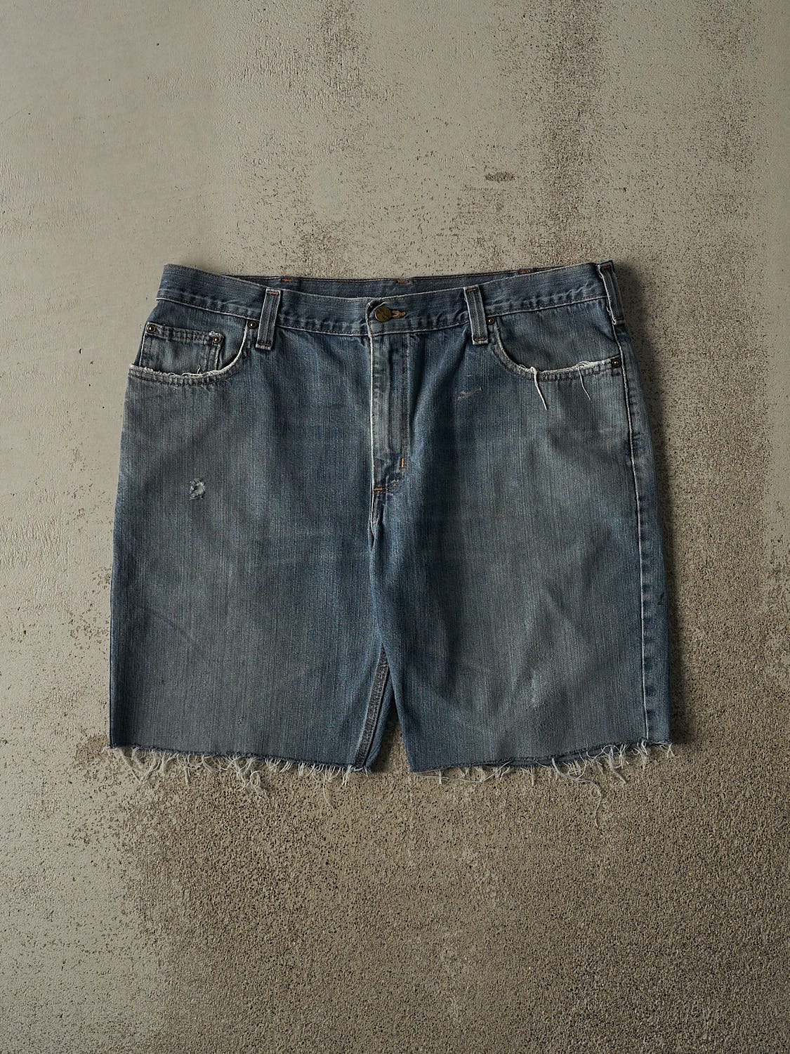 Vintage Y2K Dark Wash Carhartt Cut Off Jean Shorts (39x9.5)