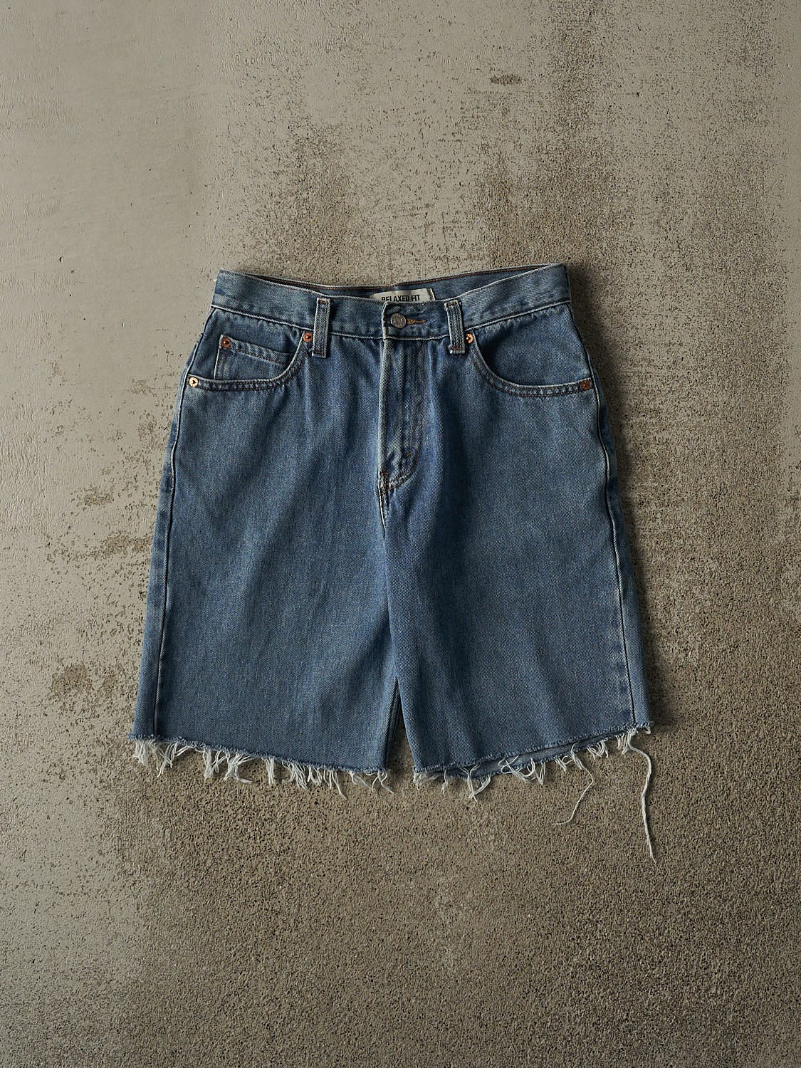 Vintage 90s Dark Wash Levi's 550 Cut Off Jean Shorts (28x9)