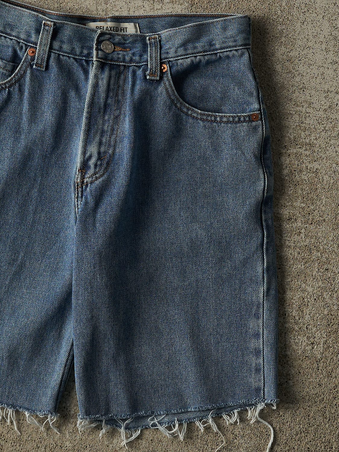Vintage 90s Dark Wash Levi's 550 Cut Off Jean Shorts (28x9)