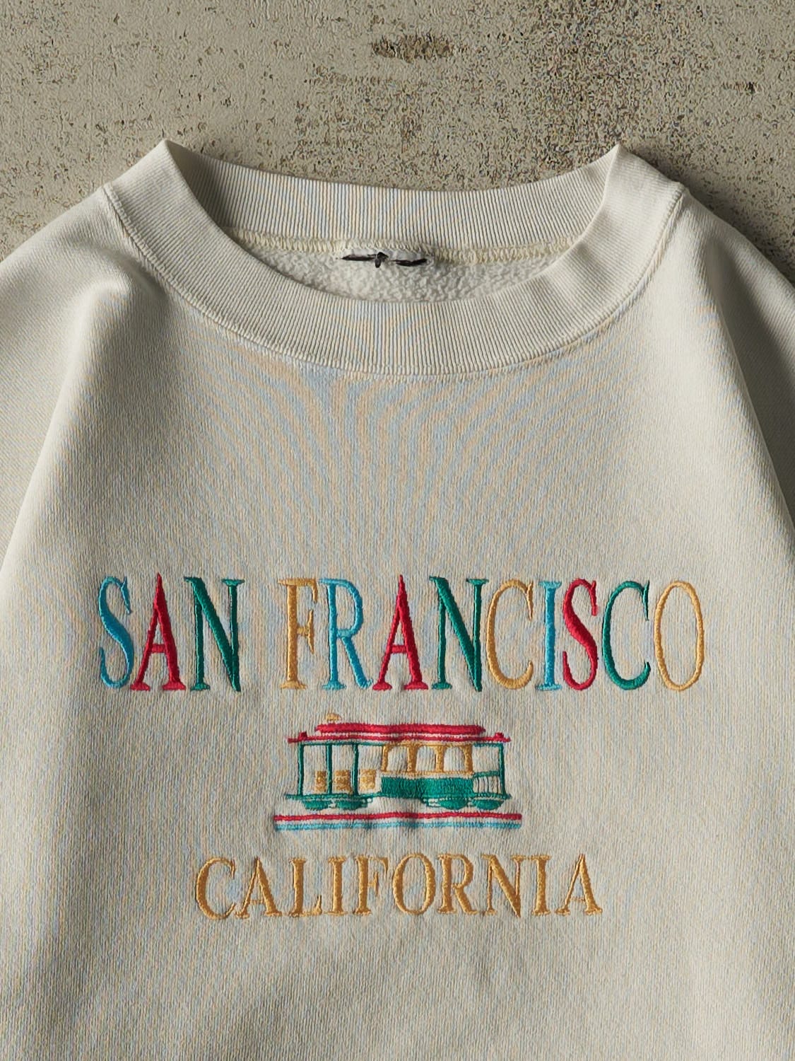 Vintage 80s White San Francisco California Embroidered Crewneck (M)