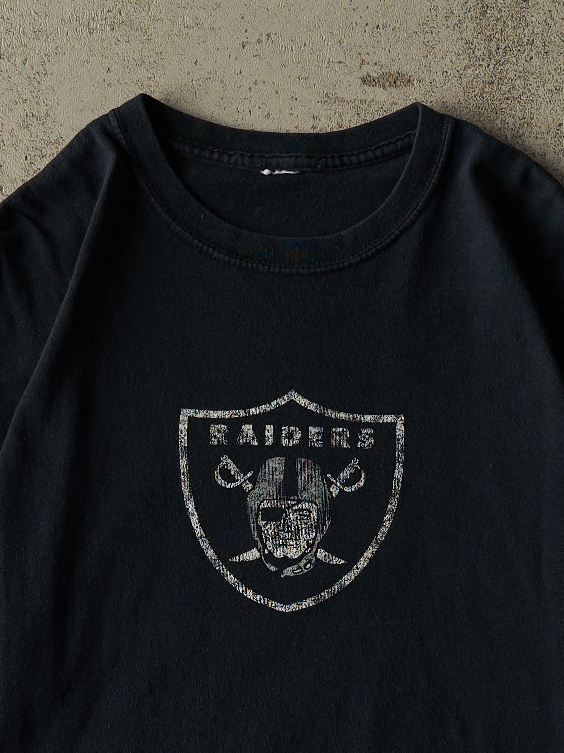 Vintage Y2K Black Oakland Raiders #34 Jackson Player Tee (L/XL)