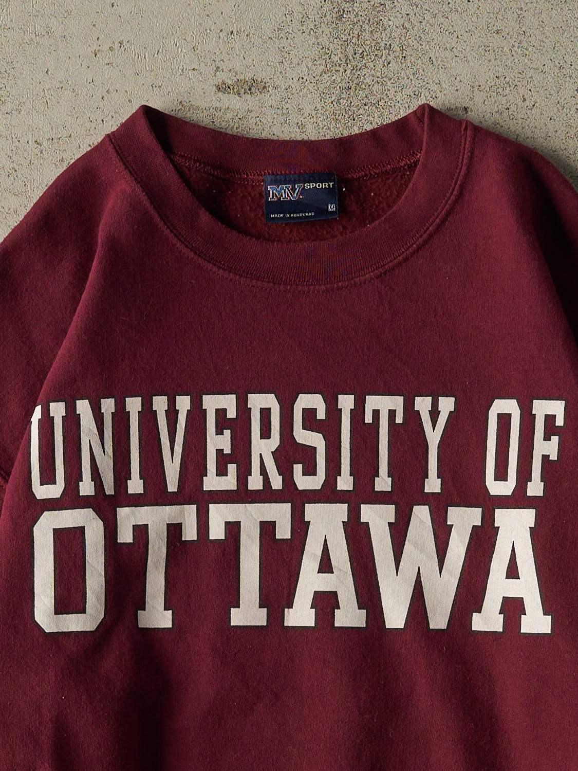 Vintage Y2K Burgundy University Of Ottawa Crewneck (S/M)