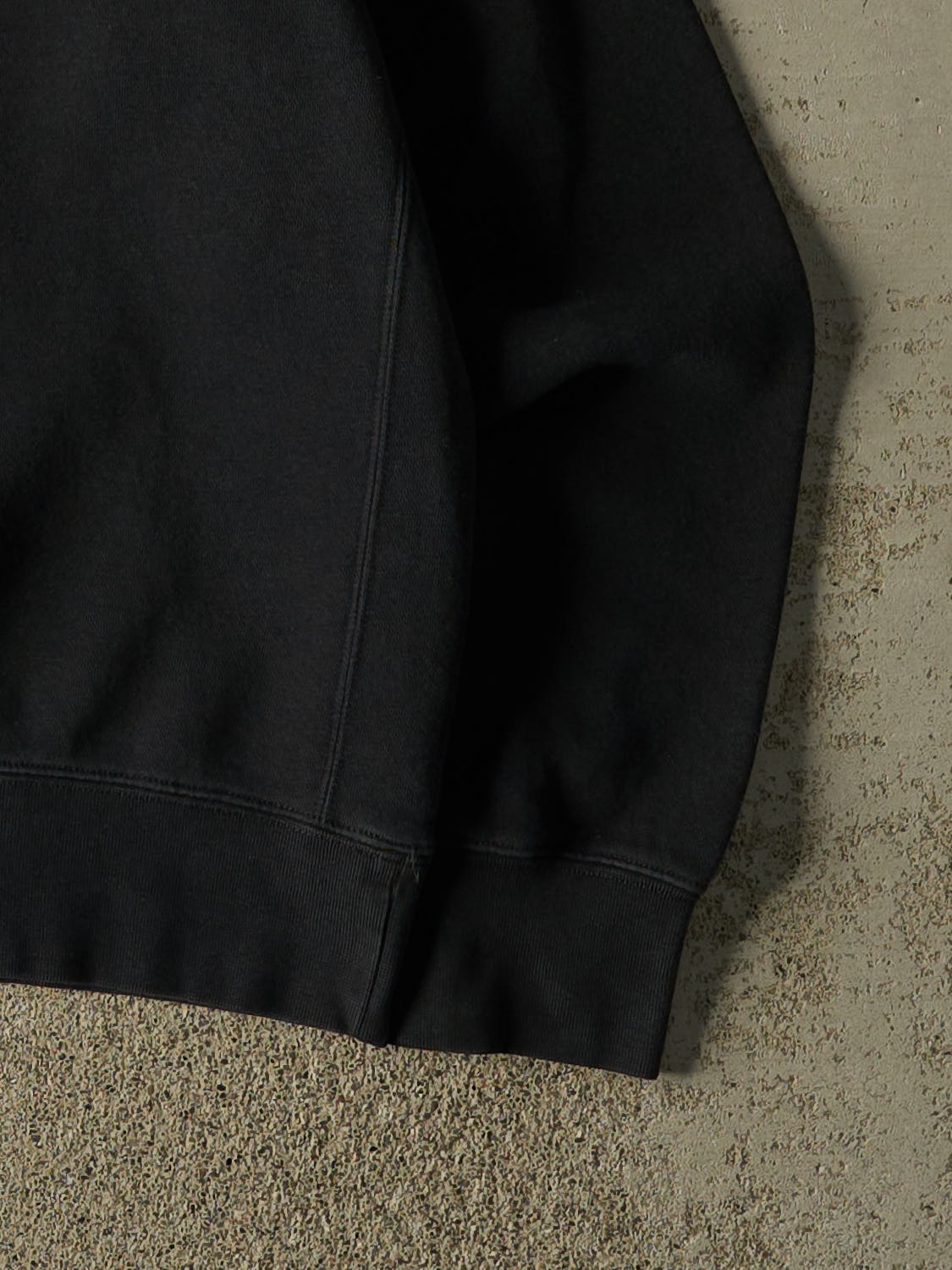 Vintage Y2K Black Nike Crewneck (M/L)