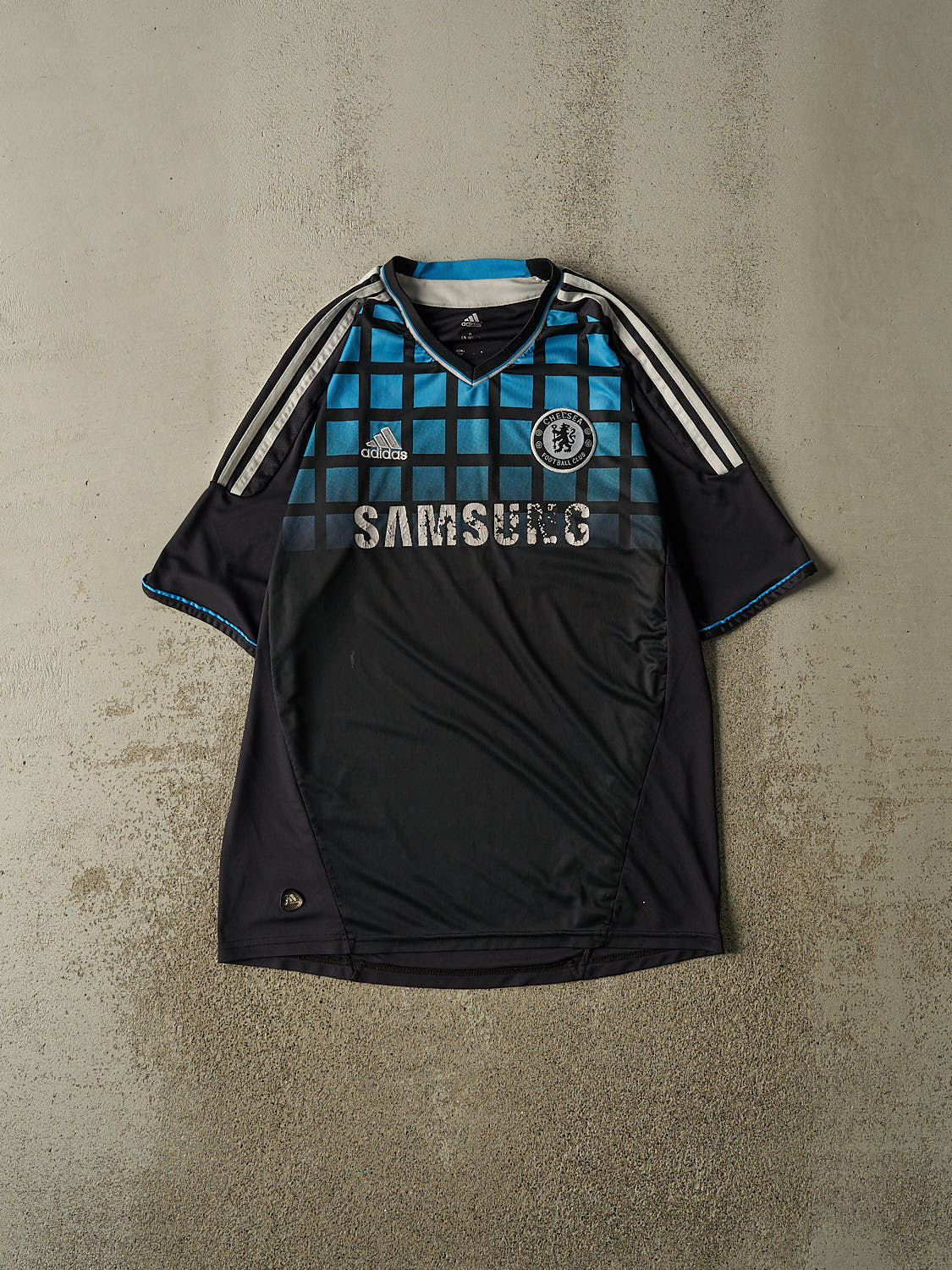 Vintage Y2K Black Chelsea FC Soccer Jersey (L/XL)