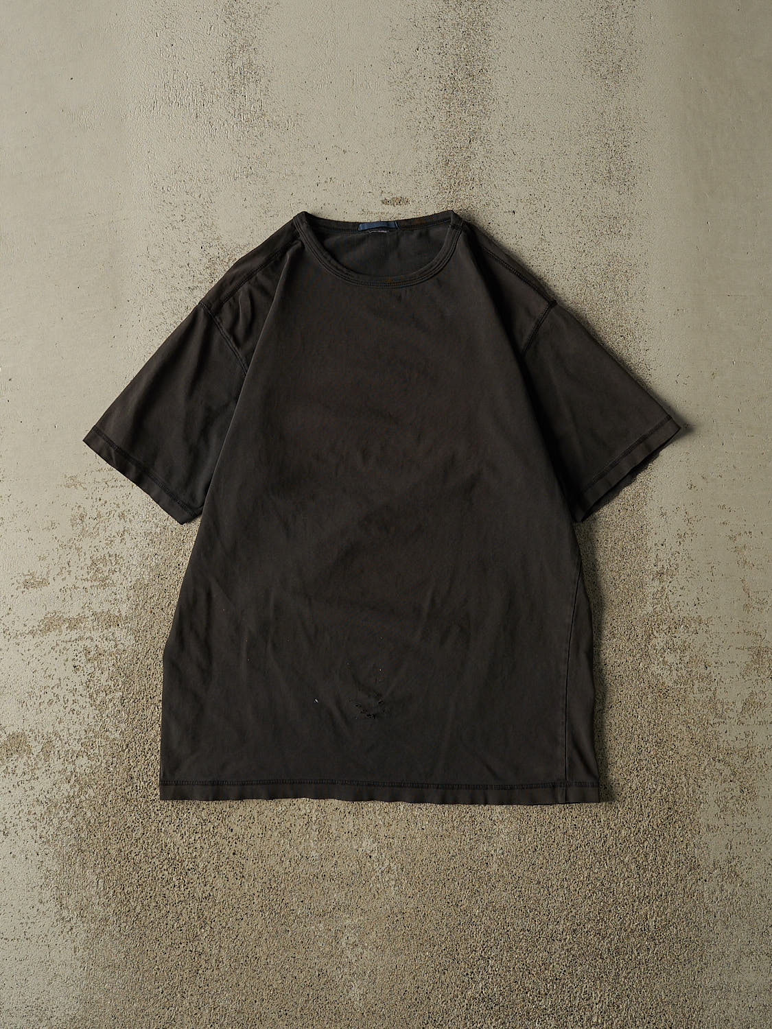 Vintage Y2K Faded Black Blank Tee (M)