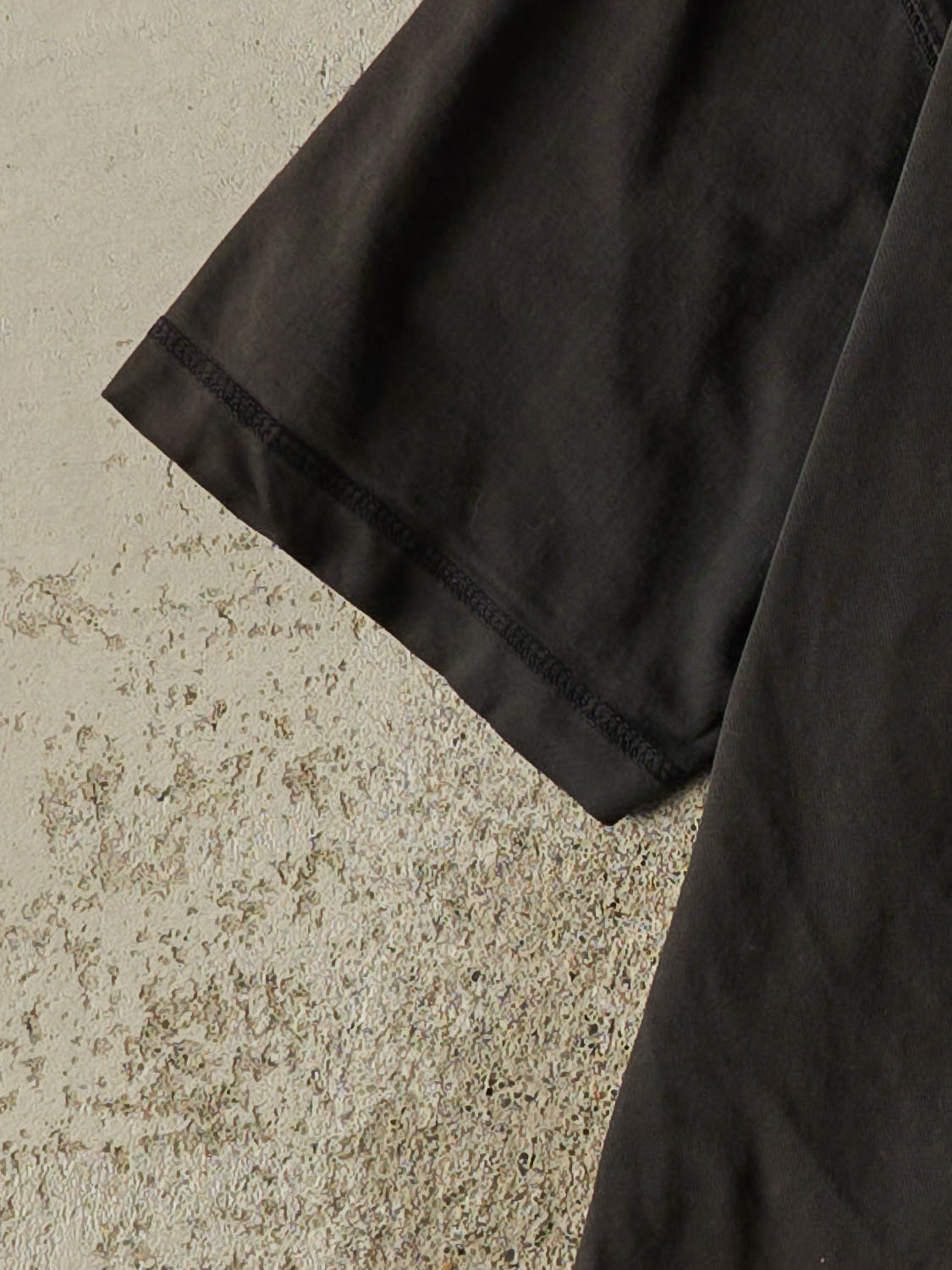 Vintage Y2K Faded Black Blank Tee (M)