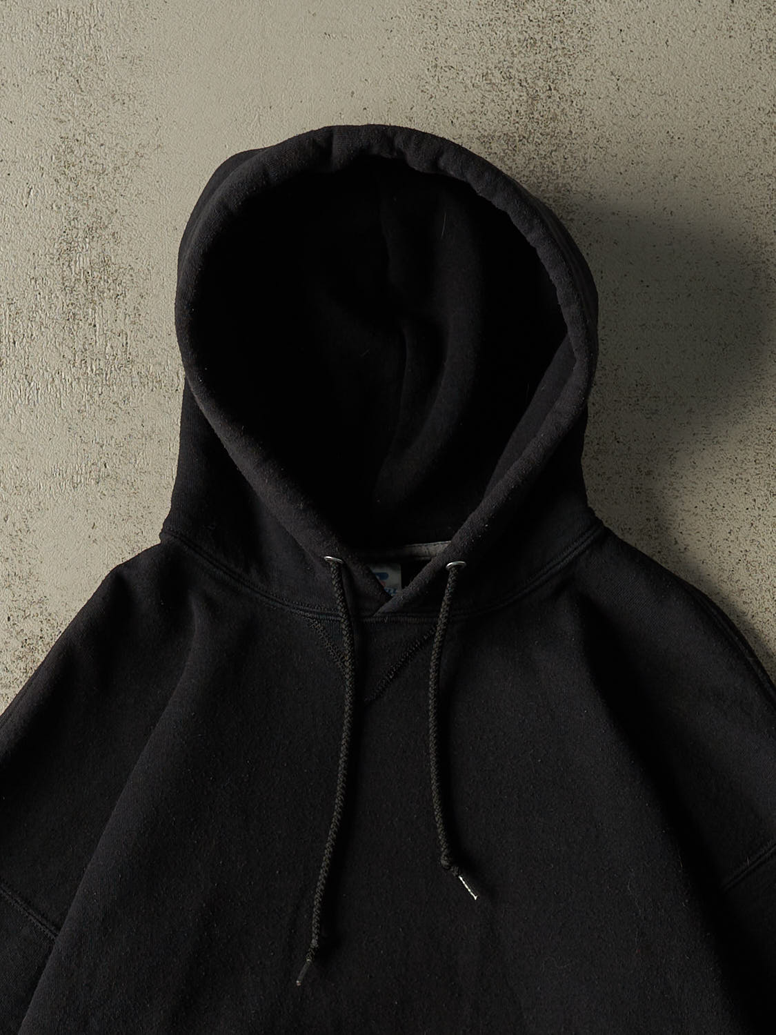 Vintage Y2K Black Russell Athletic Blank Hoodie (L/XL)