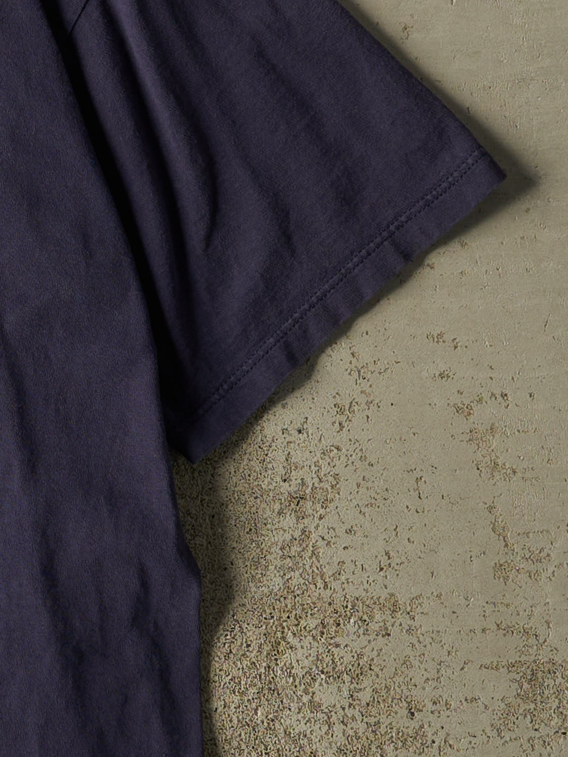 Vintage 90s Navy Blue Russell Athletic Blank Tee (L/XL)