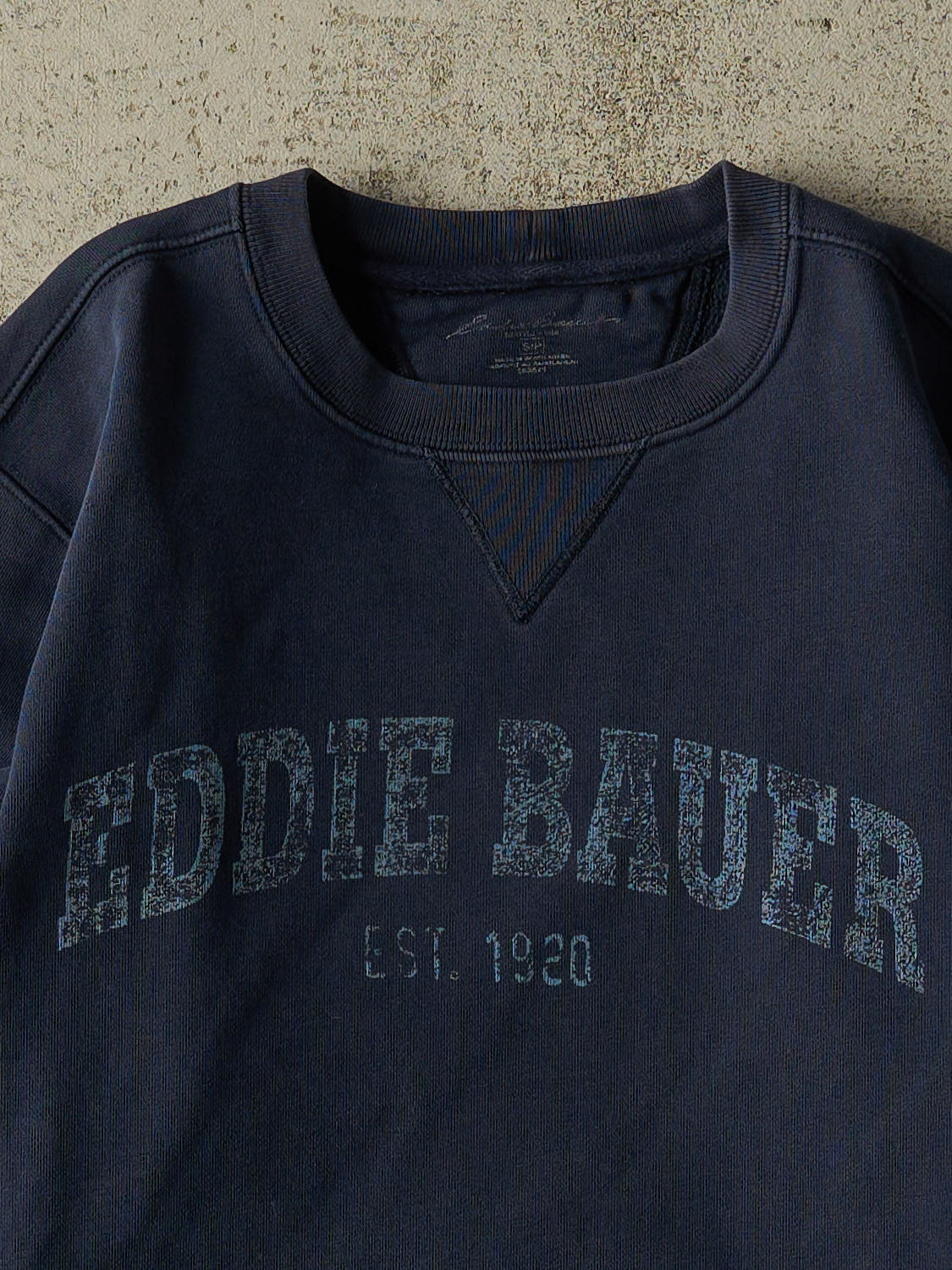Vintage Y2K Navy Blue Eddie Bauer Crewneck (XS)