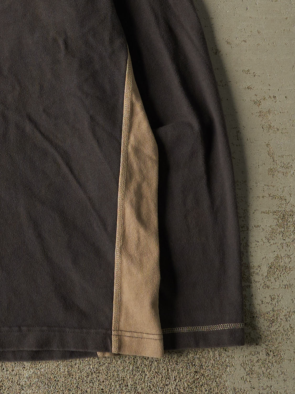 Vintage Y2K Brown Columbia Embroidered Long Sleeve (S/M)