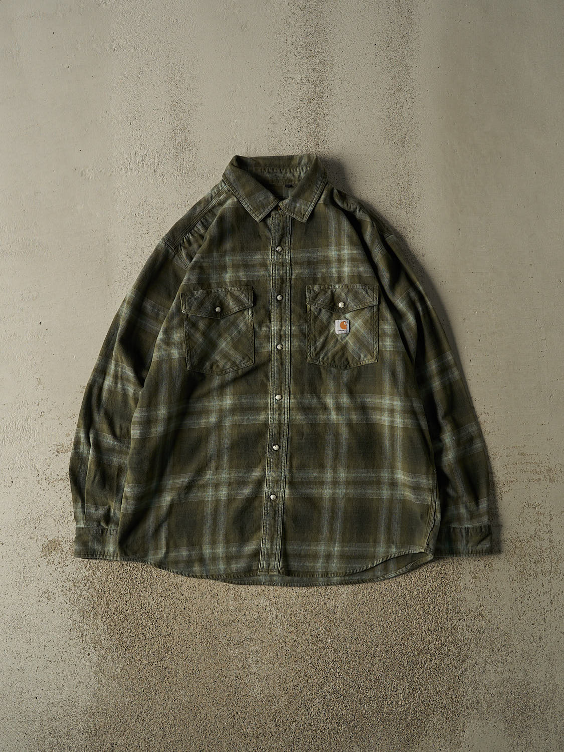 Vintage Y2K Green Carhartt Plaid Button Up Long Sleeve (XL)
