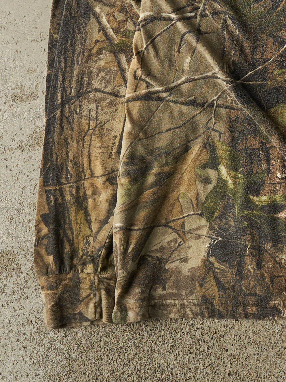 Vintage Y2K Camo Ranger x Realtree Long Sleeve (L/XL)