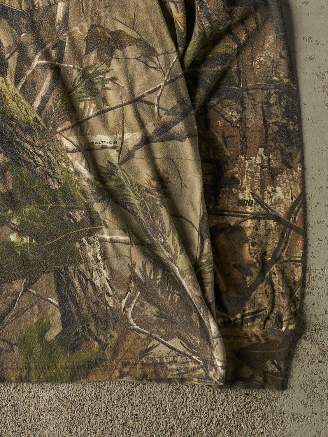 Vintage Y2K Camo Ranger x Realtree Long Sleeve (L/XL)