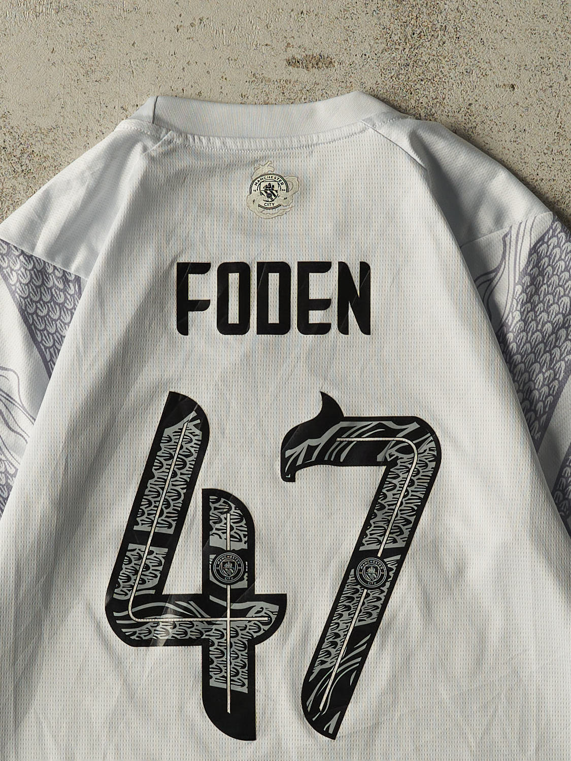 Vintage Y2K White Manchester City #47 Foden Soccer Jersey (S)