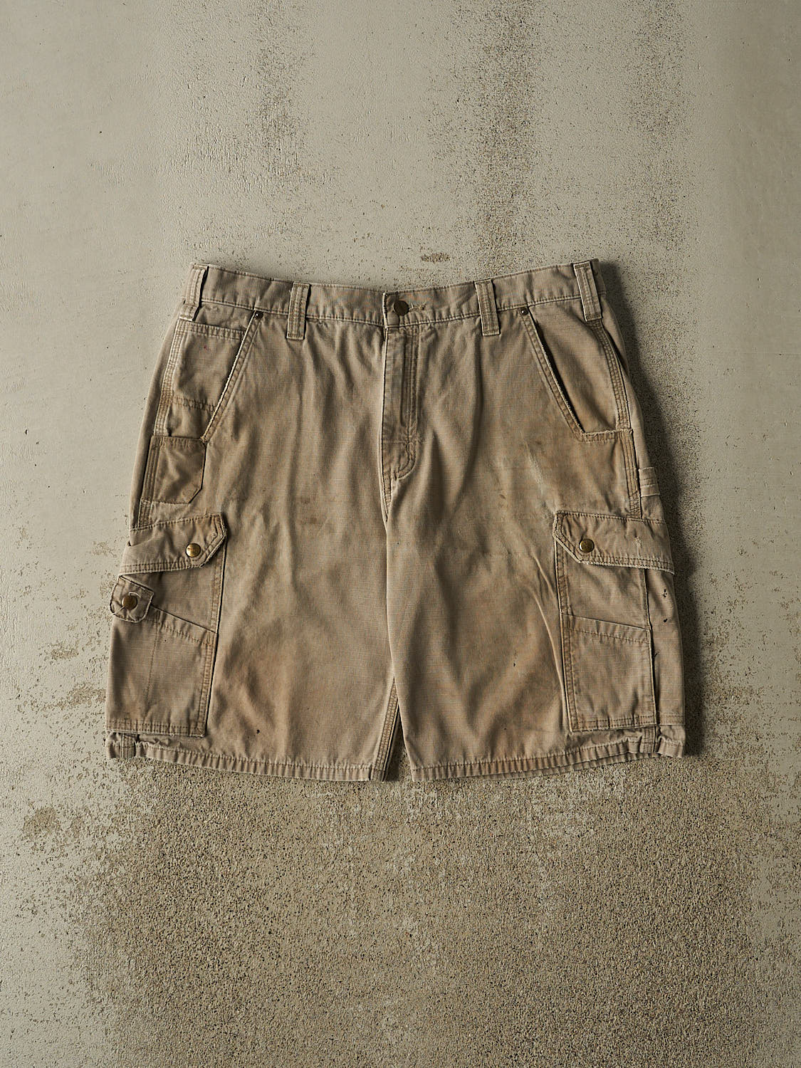 Vintage Y2K Beige Carhartt Cargo Shorts (37x11)