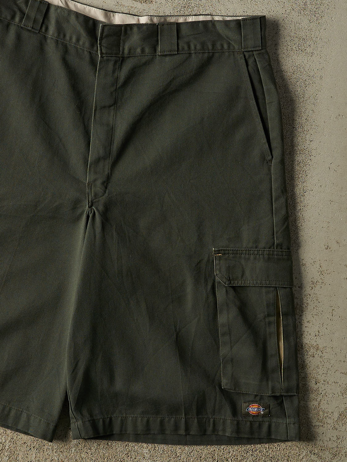 Vintage 90s Green Dickies Cargo Shorts (36x13.5)