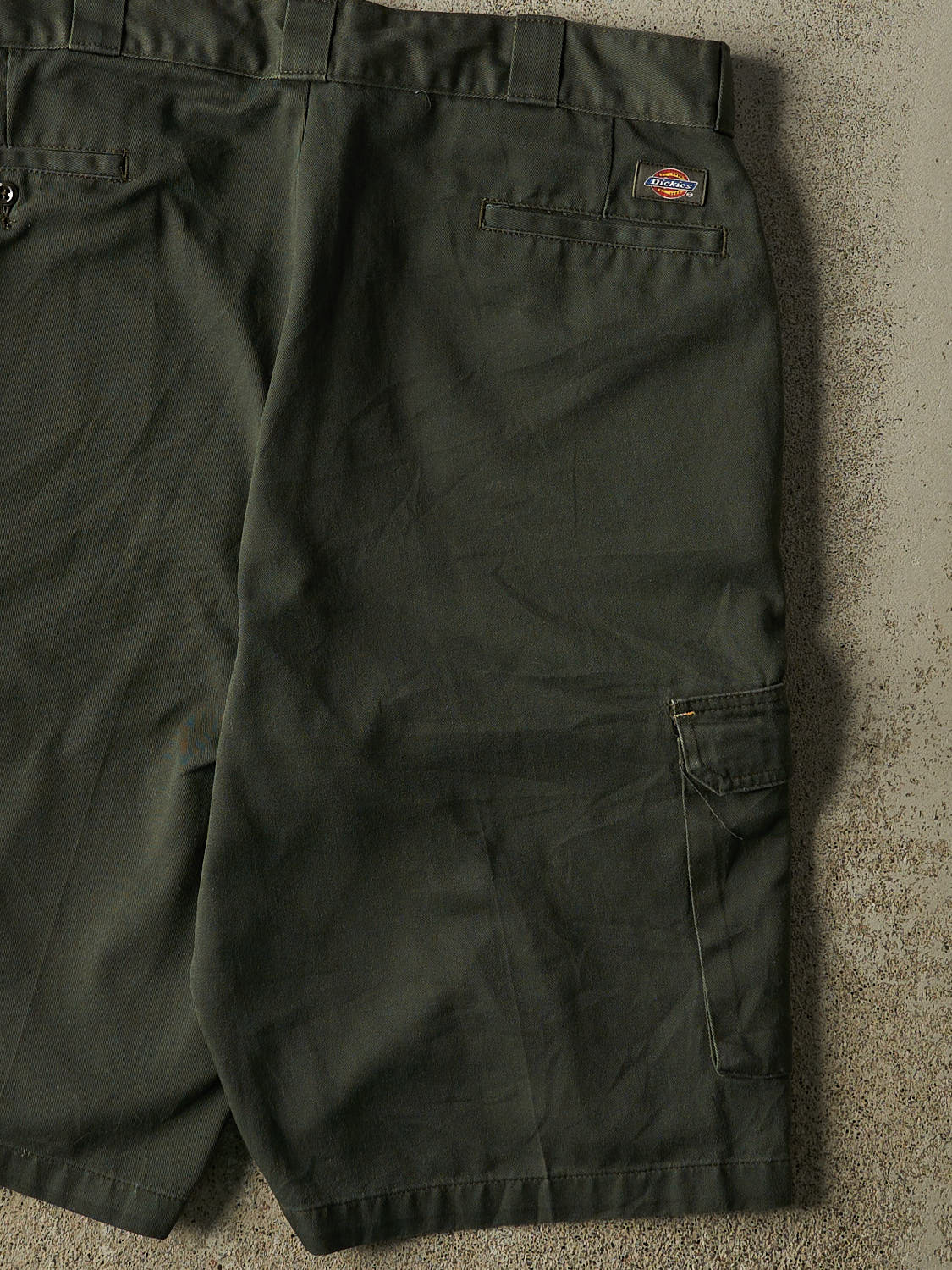 Vintage 90s Green Dickies Cargo Shorts (36x13.5)