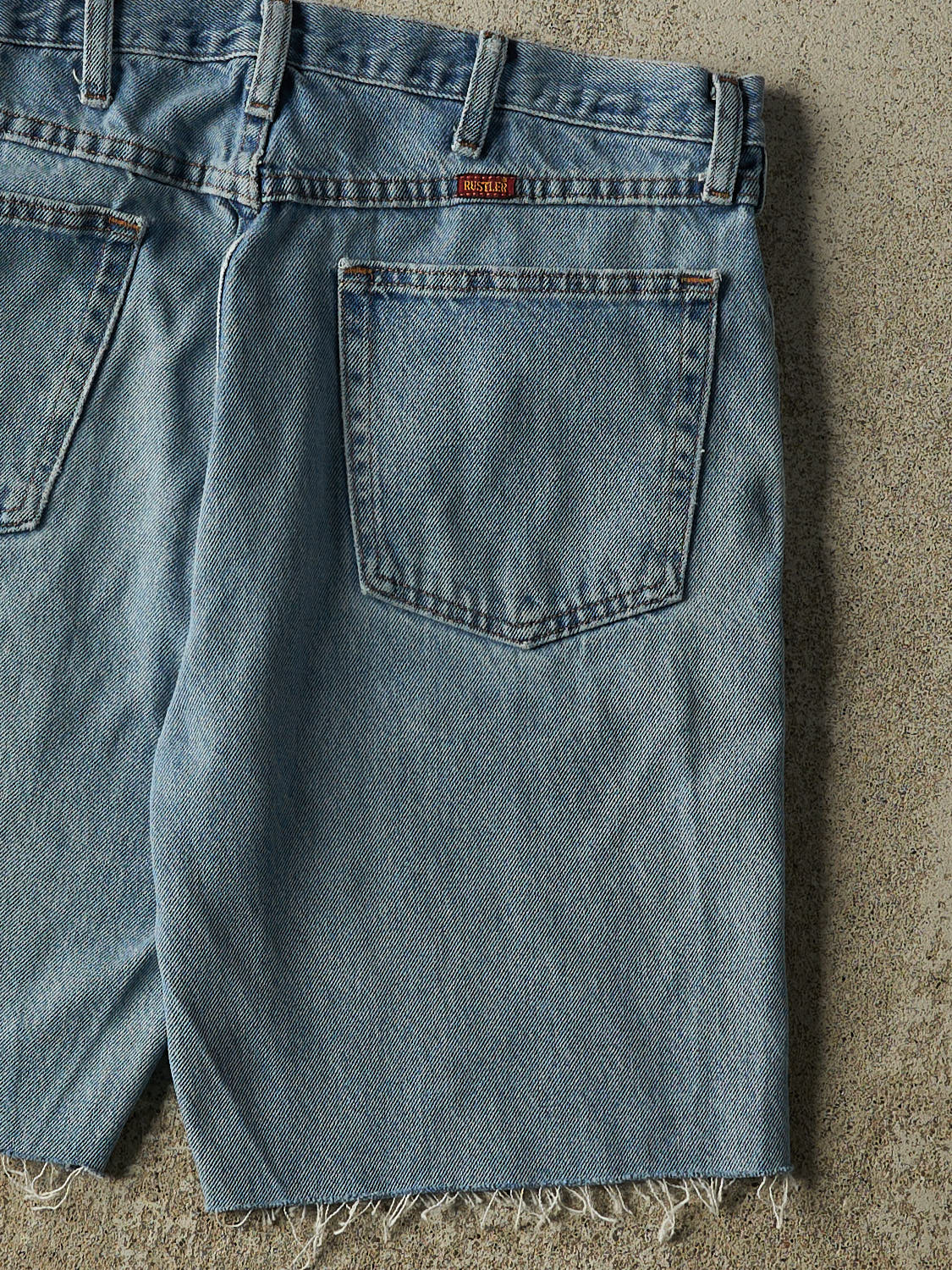Vintage 90s Light Wash Rustler Cut Off Jean Shorts (34x9)