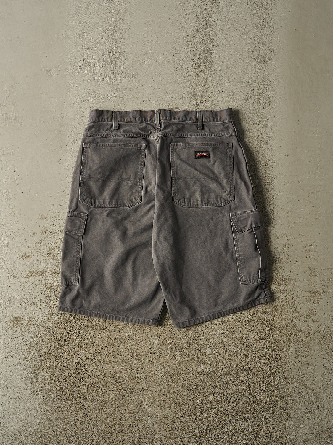Vintage Y2K Grey Dickies Cargo Shorts (34x12.5)