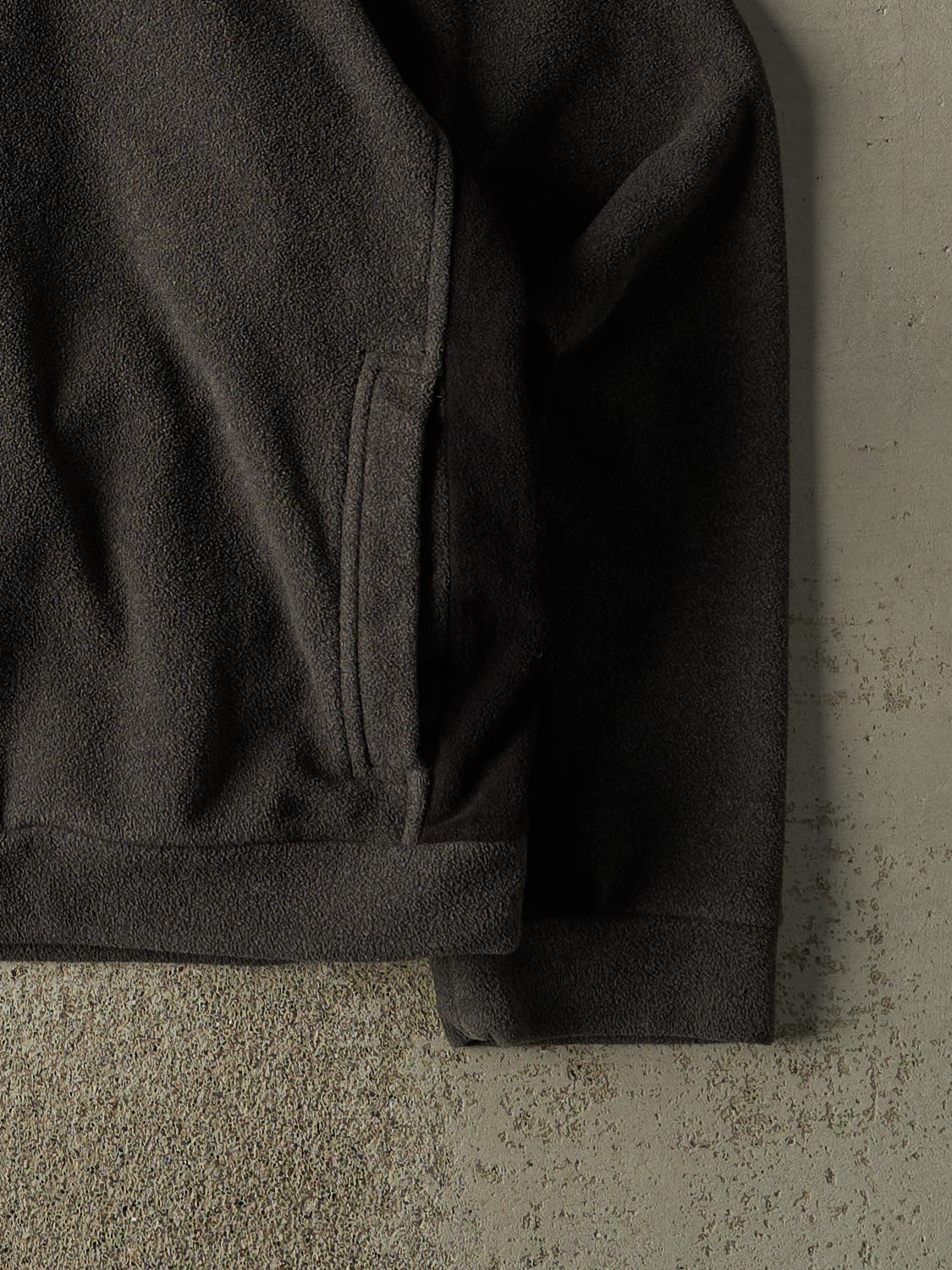 Vintage 90s Charcoal Grey & Black Eddie Bauer Quarter Zip Fleece (XL/XXL)