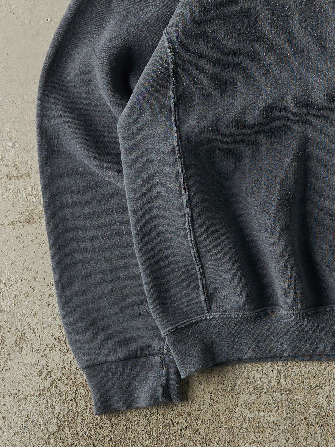 Vintage Y2K Slate Blue Russell Athletic Blank Crewneck (L/XL)