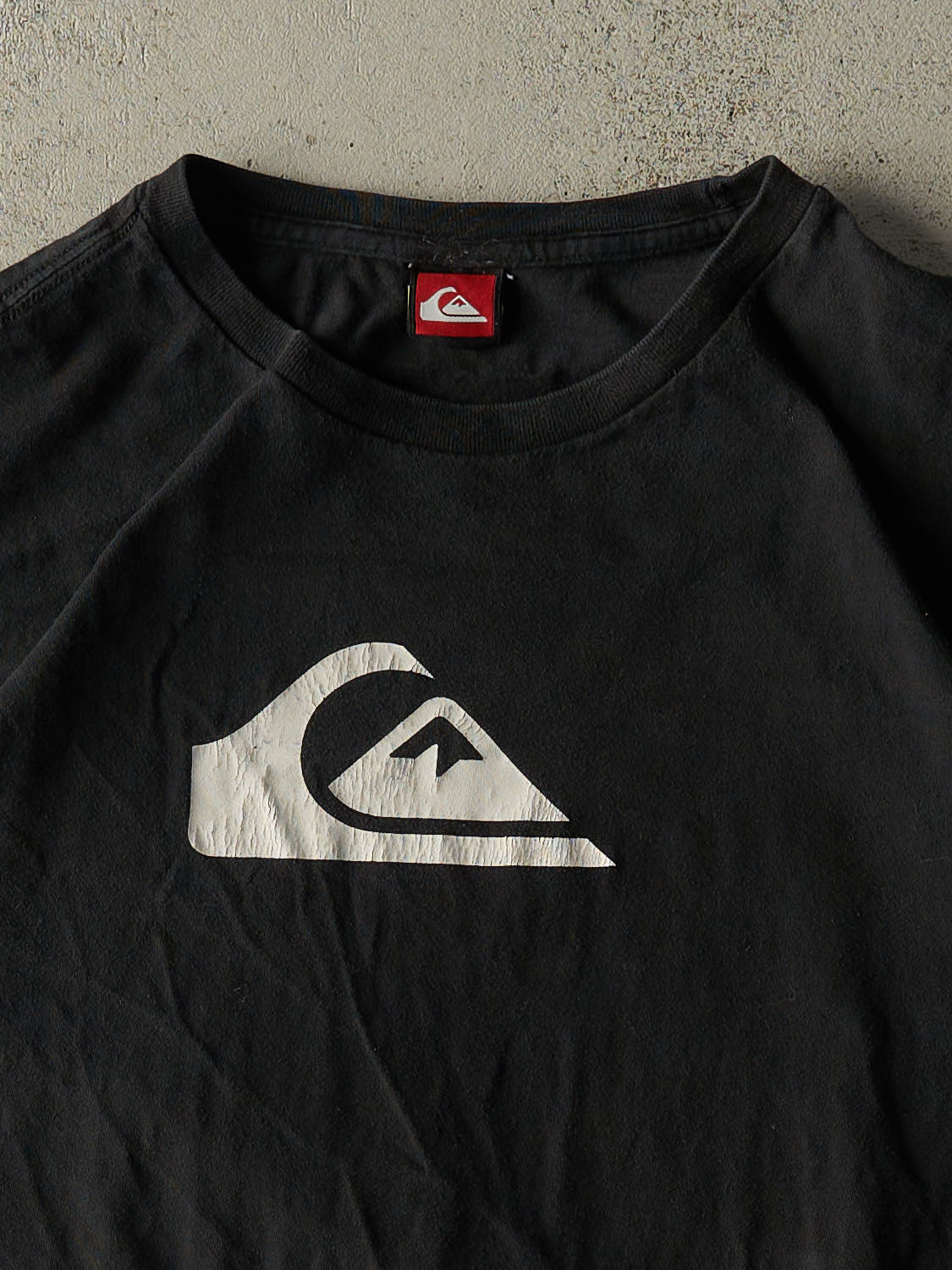 Vintage Y2K Black Quiksilver Logo Tee (XL)