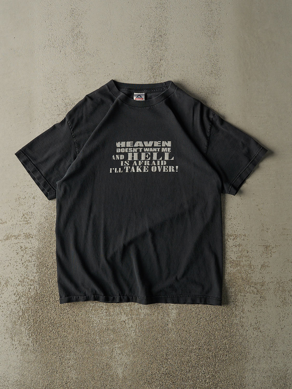 Vintage Y2K Faded Black "Heaven Doesn't Want Me" Slogan Tee (L)