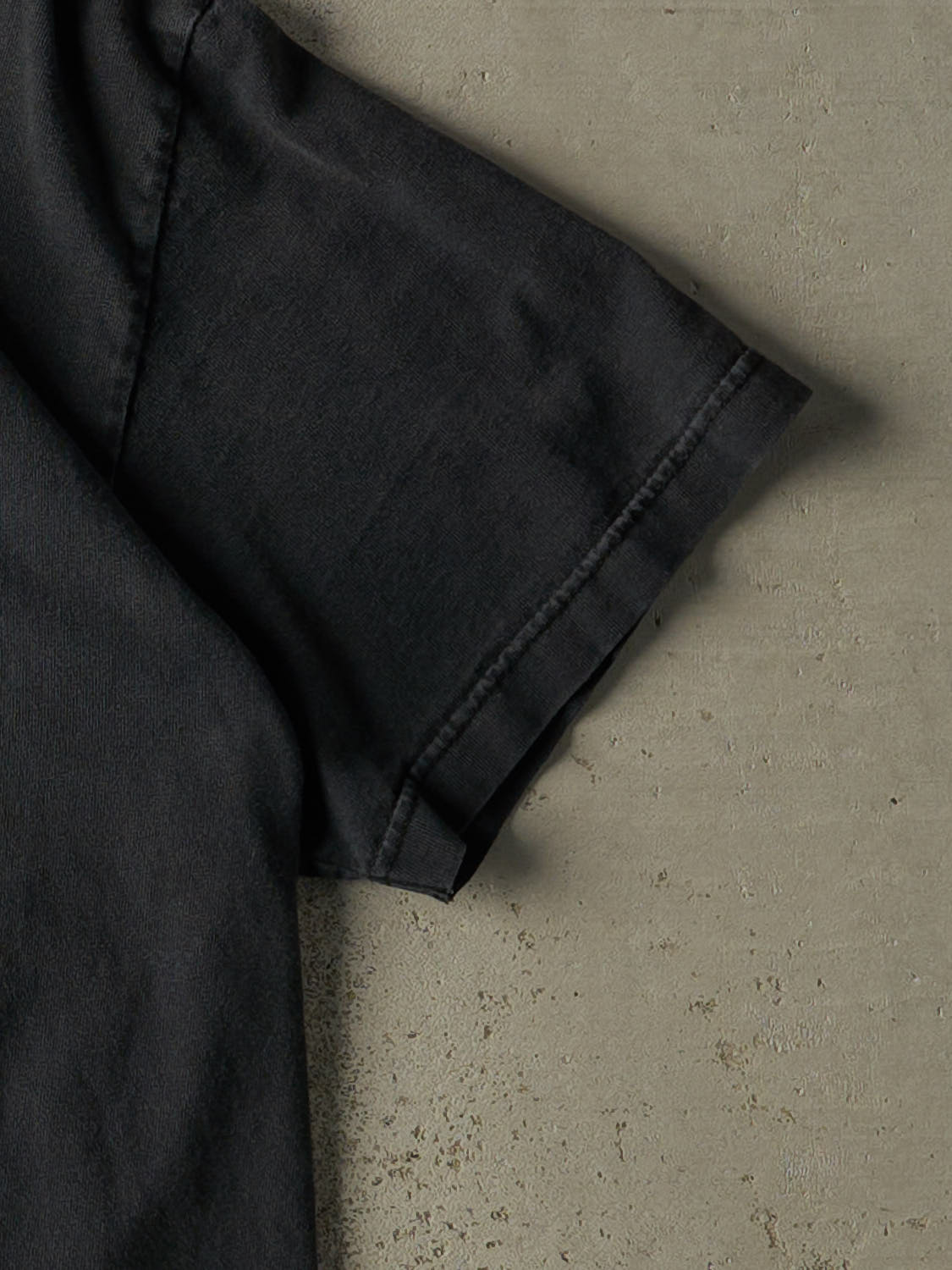 Vintage Y2K Faded Black "Heaven Doesn't Want Me" Slogan Tee (L)