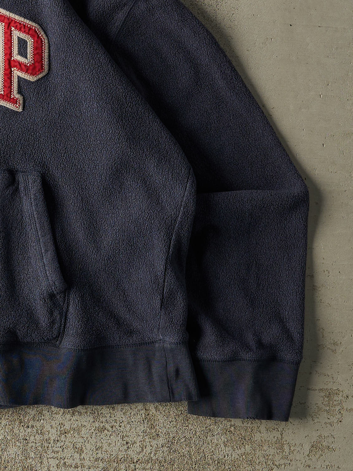 Vintage 90s Navy Blue Gap Embroidered Fleece Hoodie (S/M)