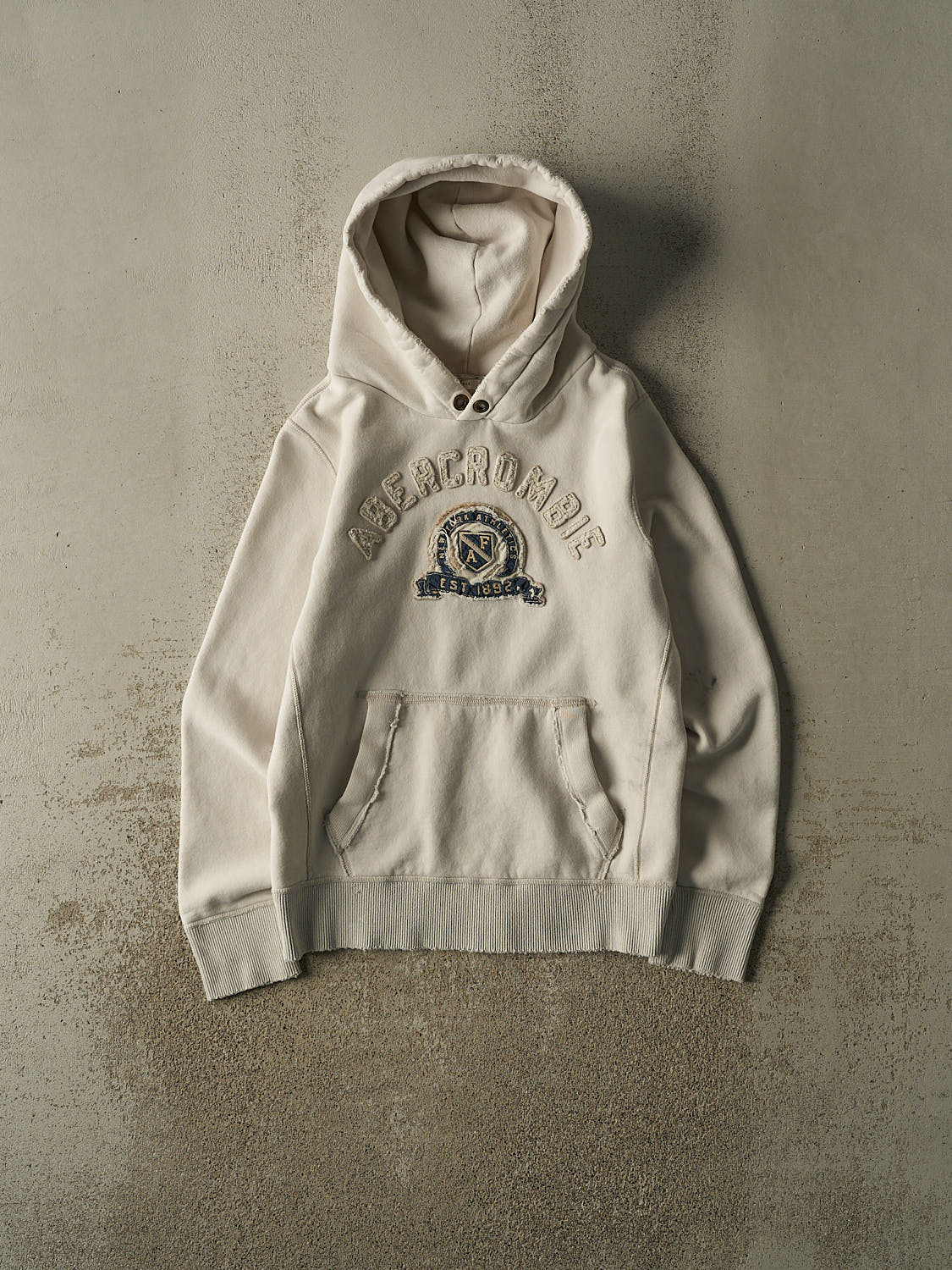 Vintage Y2K Beige Abercrombie & Fitch Hoodie (S/M)