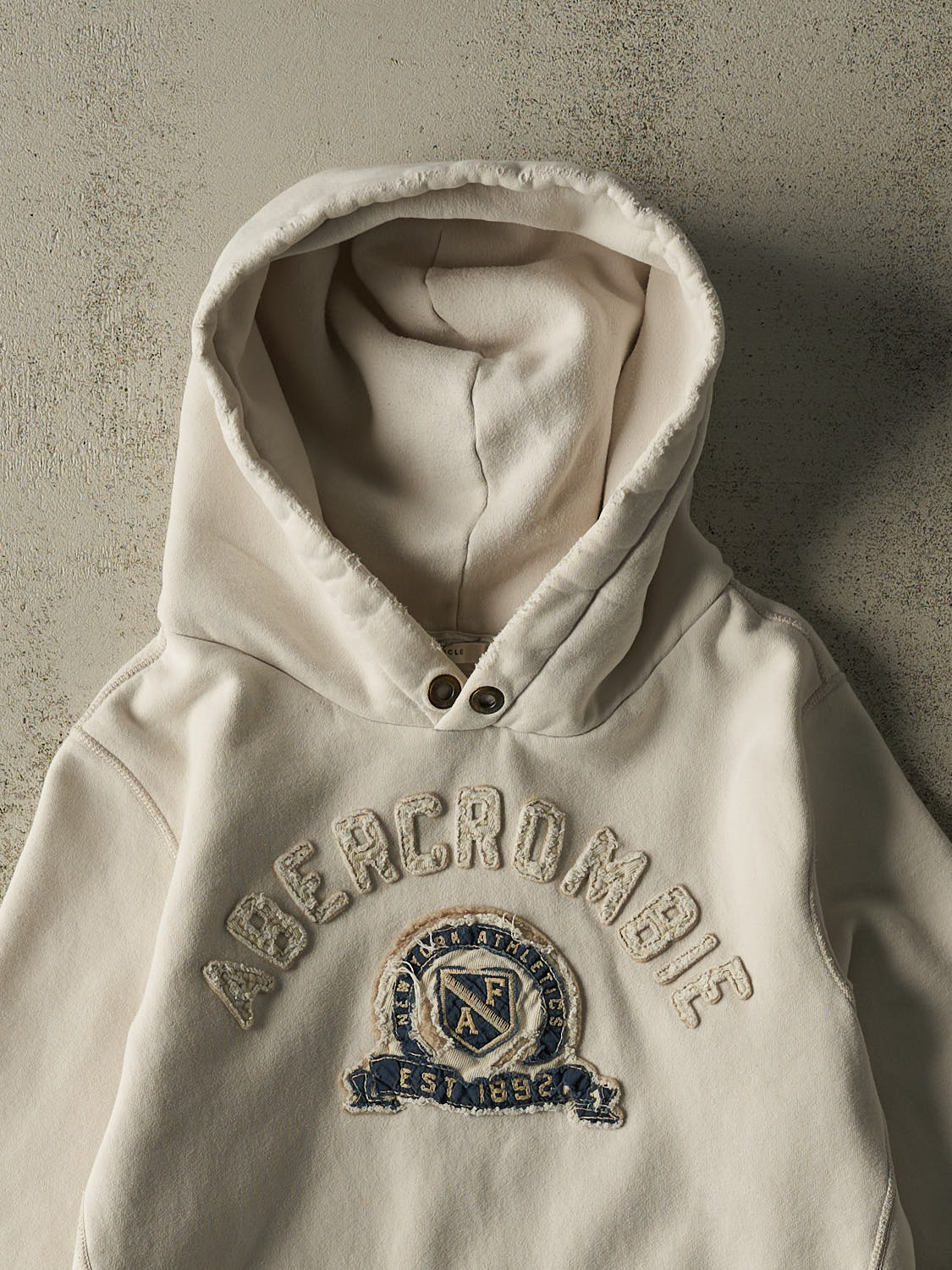 Vintage Y2K Beige Abercrombie & Fitch Hoodie (S/M)