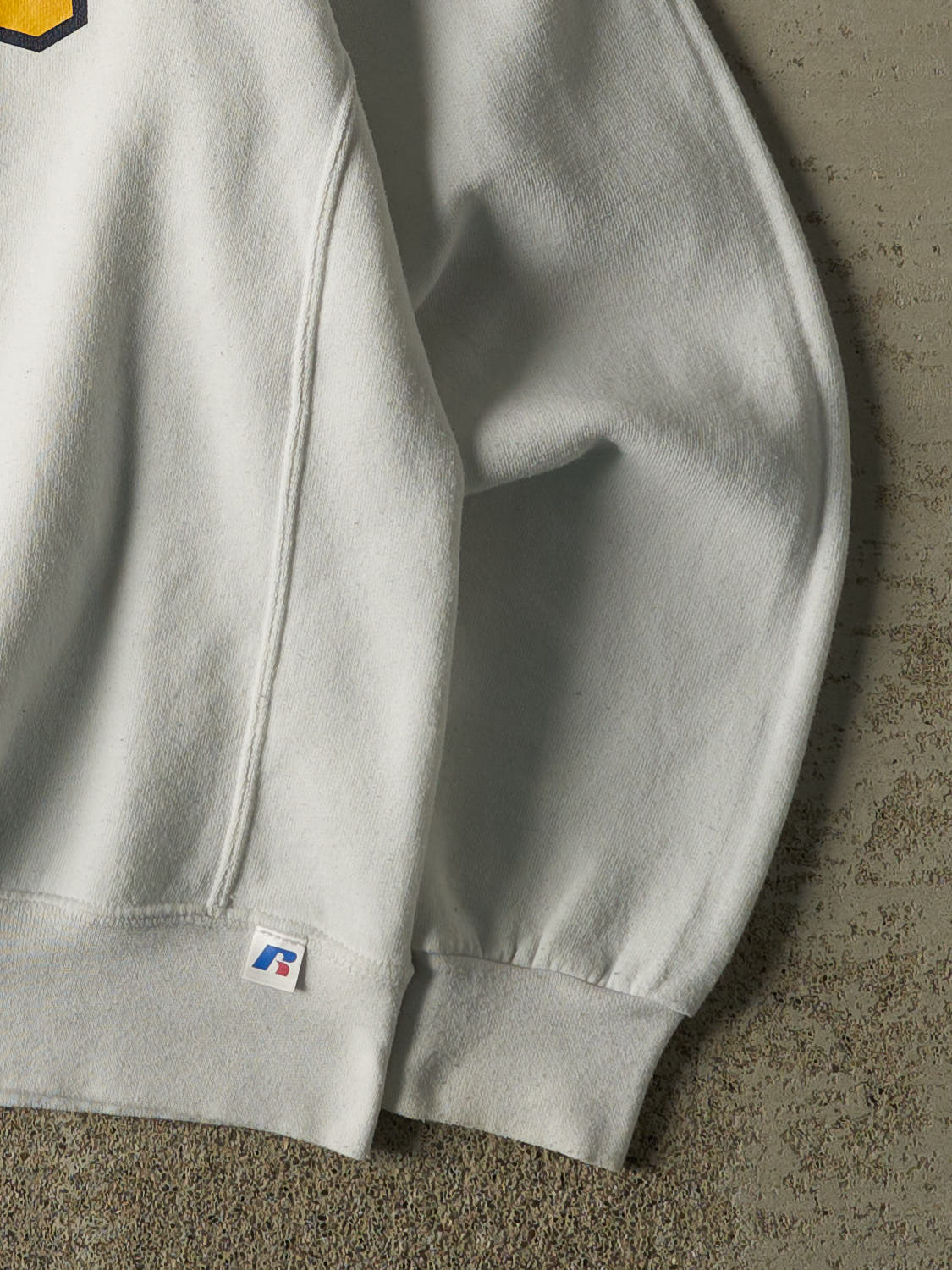 Vintage Y2K White Russell Athletic UBC Crewneck (XS/S)