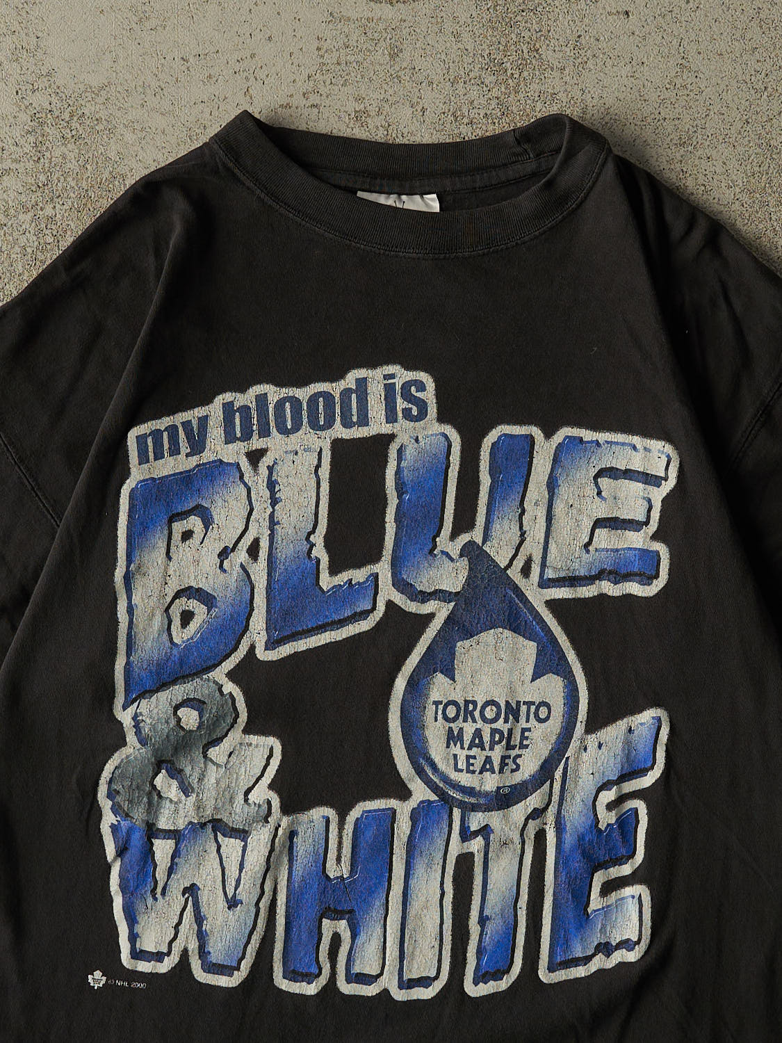 Vintage 00' Black Toronto Maple Leafs "Blue & White" Slogan Tee (L)