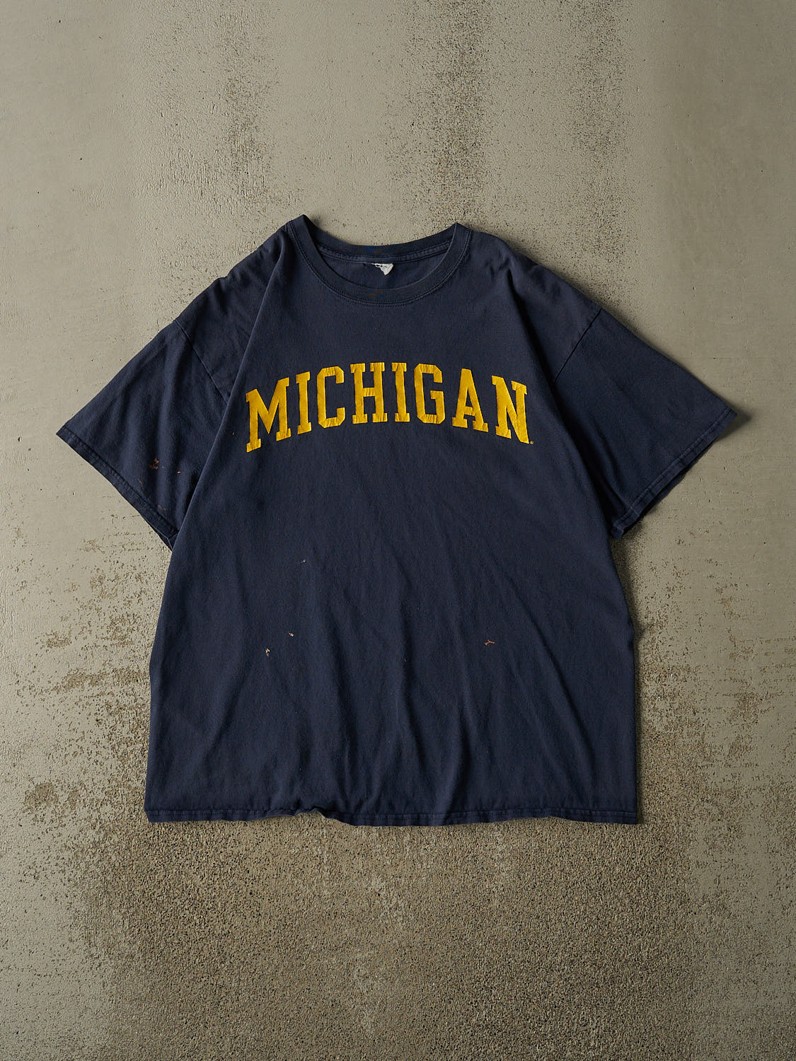 Vintage Y2K Navy Blue University of Michigan Tee (L)