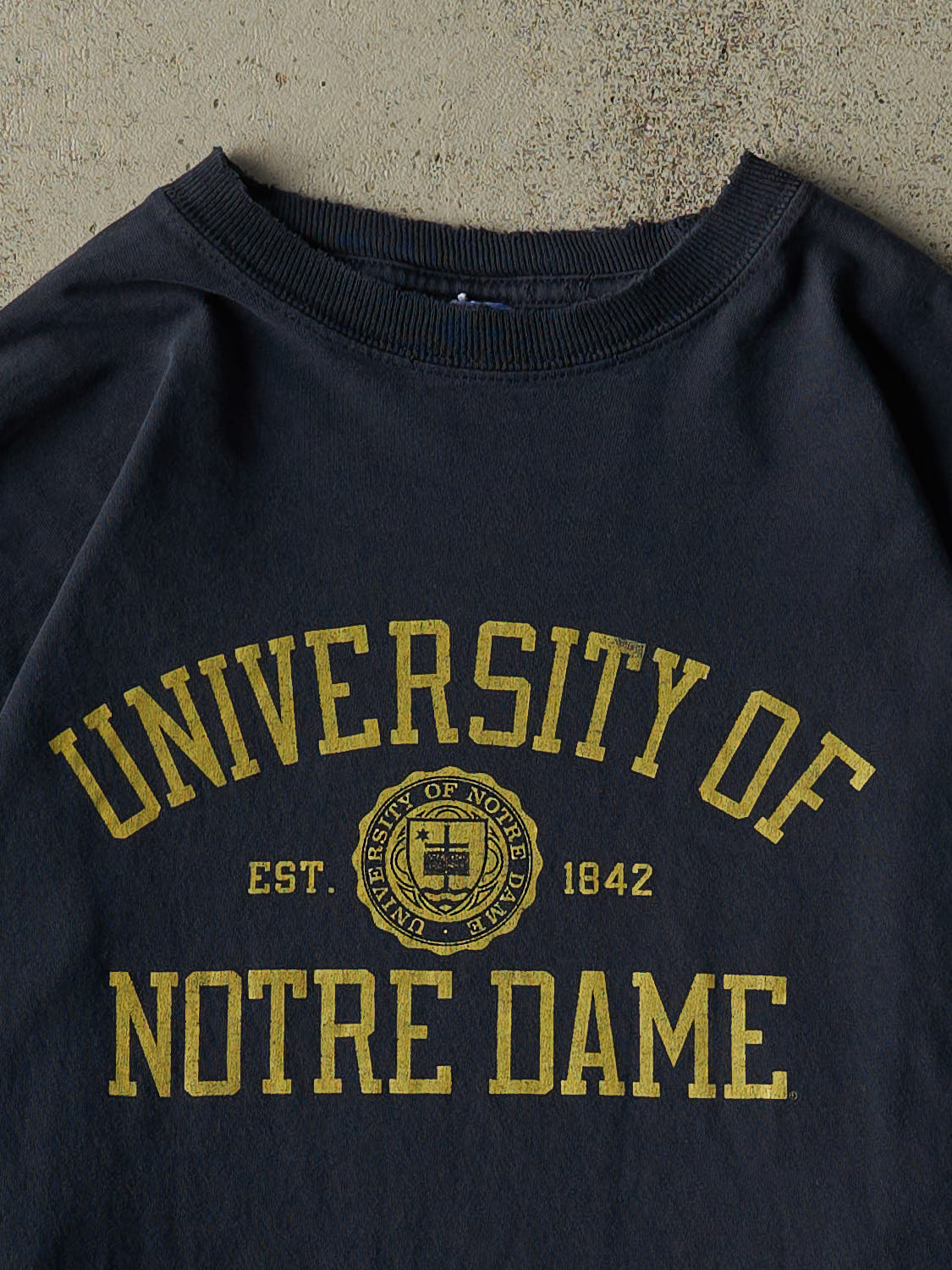 Vintage Y2K Navy Blue University Of Notre Dame Long Sleeve (L/XL)